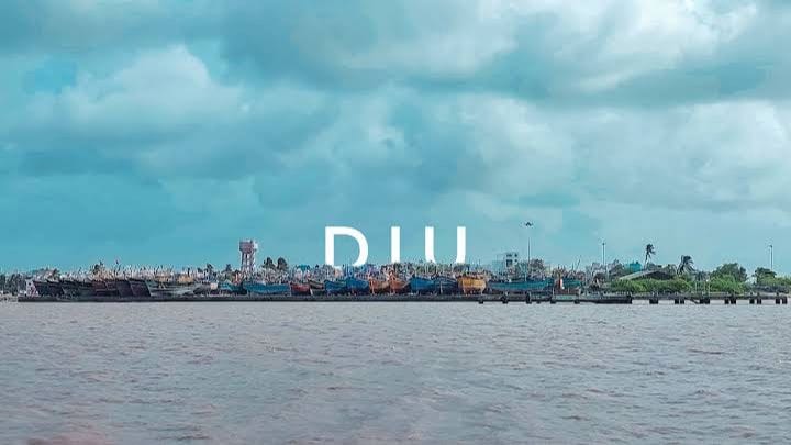 Dwarka to Diu taxi service